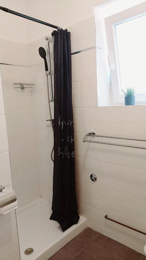 אומאג Apartments Lidija מראה חיצוני תמונה