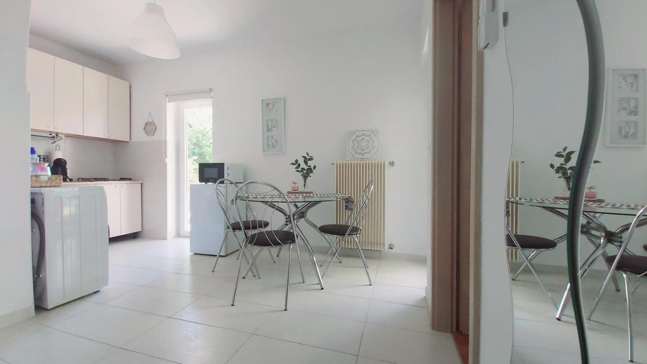 אומאג Apartments Lidija מראה חיצוני תמונה