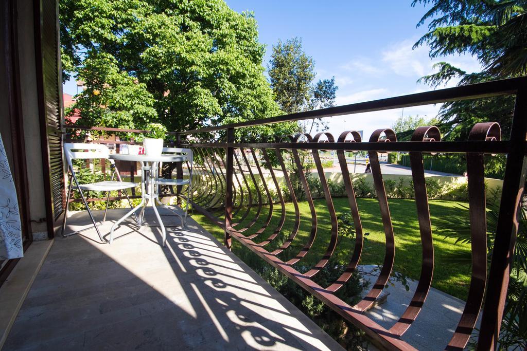 אומאג Apartments Lidija מראה חיצוני תמונה